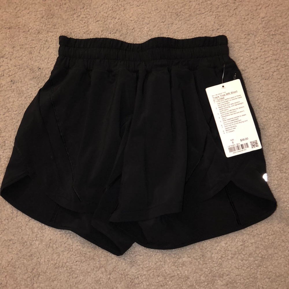 NWT lulu shorts